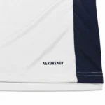 نشان AEROREADY و دوخت پایین تیشرت آدیداس